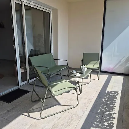 Le Petit Nid Corse Terrasse, Lumiere Et Douceur *